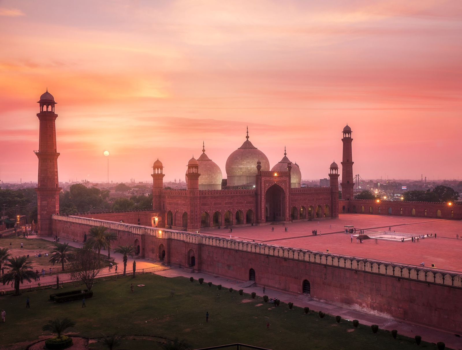 Badshahi Mosque — Lahore, Pakistan